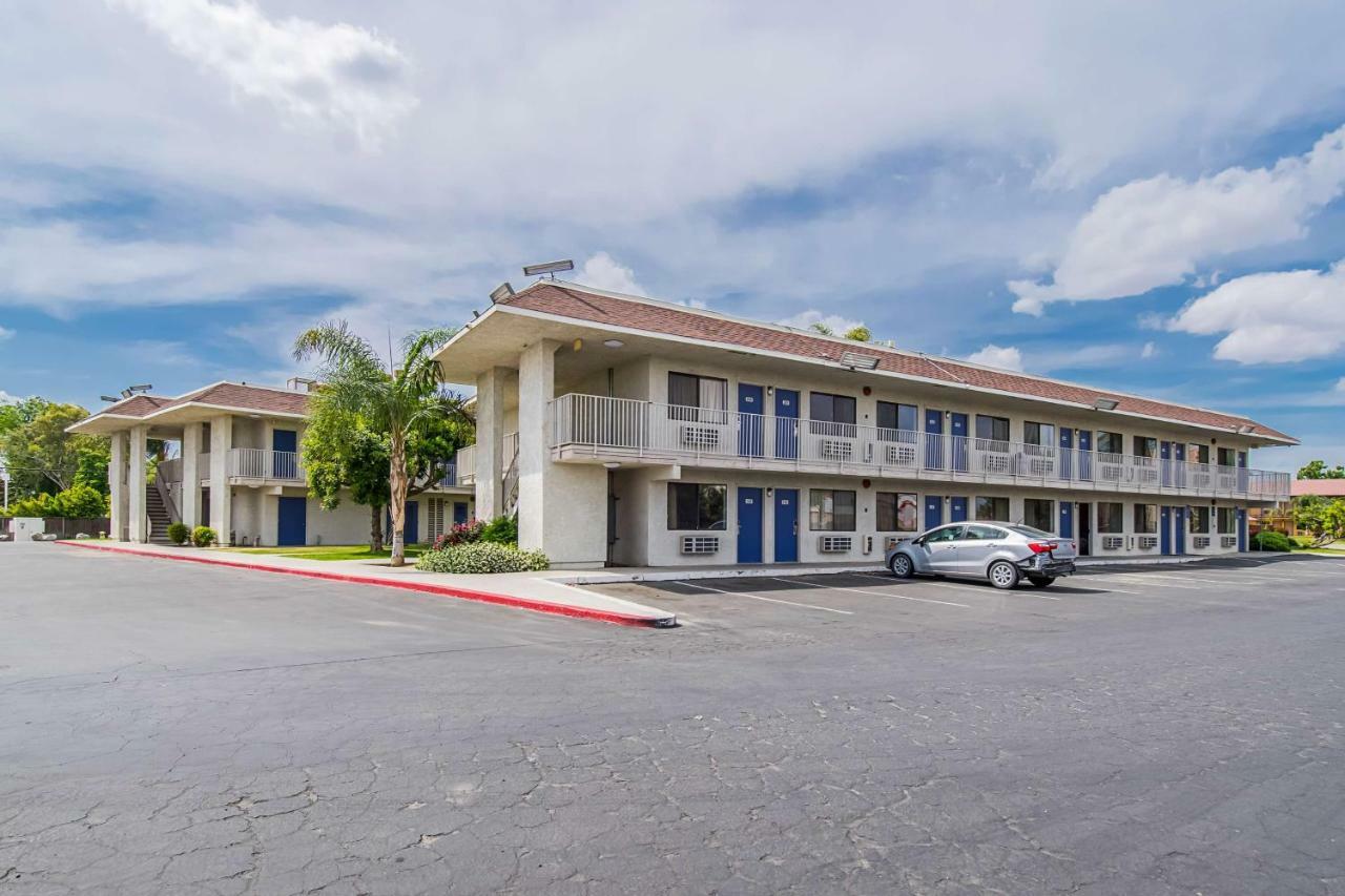 Motel 6-Bakersfield, Ca - Airport Экстерьер фото