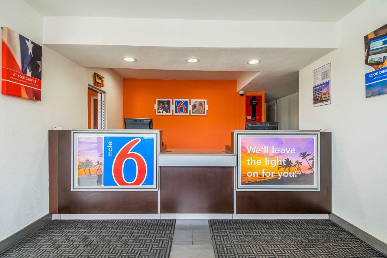 Motel 6-Bakersfield, Ca - Airport Экстерьер фото